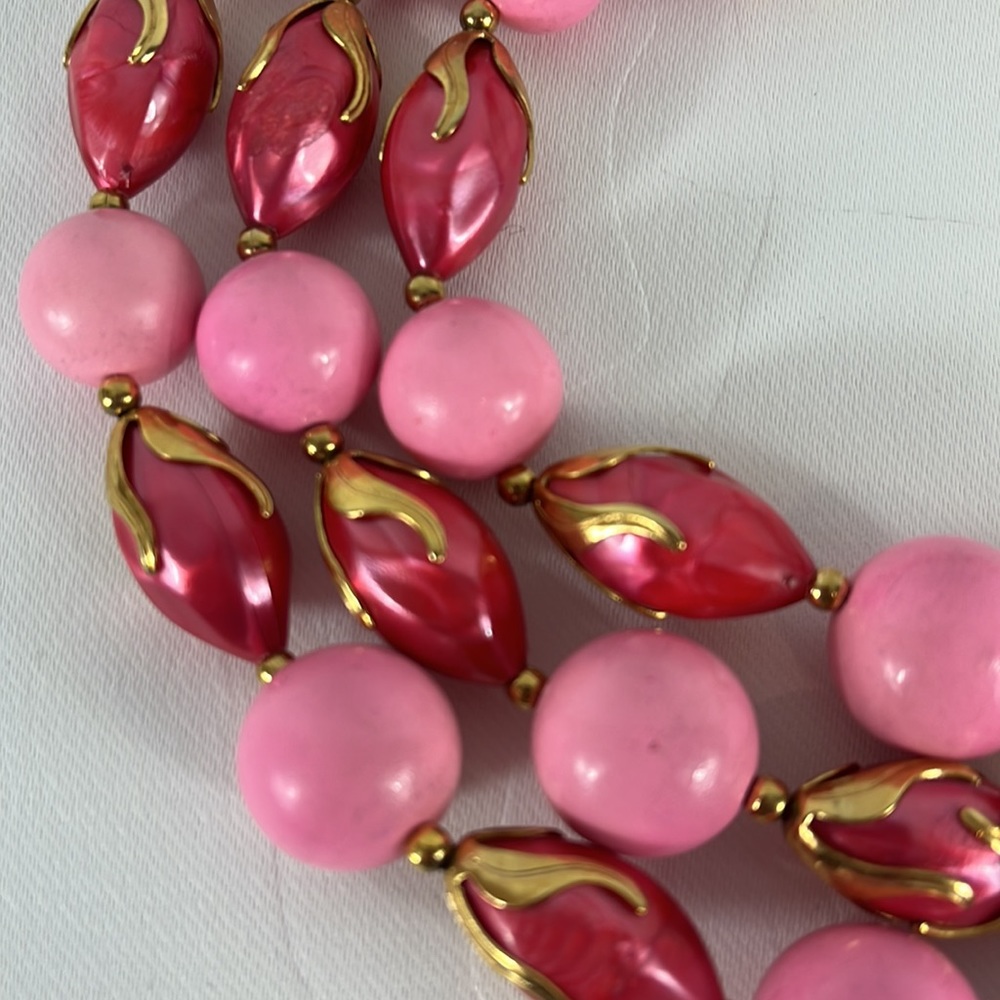 Choker Multi Strand Vintage 1950s with Round  Oblong Beads & Gold Tone Hardware - Picture 6 of 15